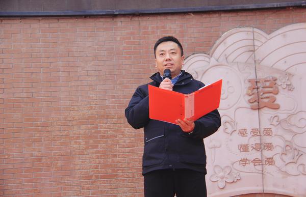 16黨支部書記楚東升發(fā)言